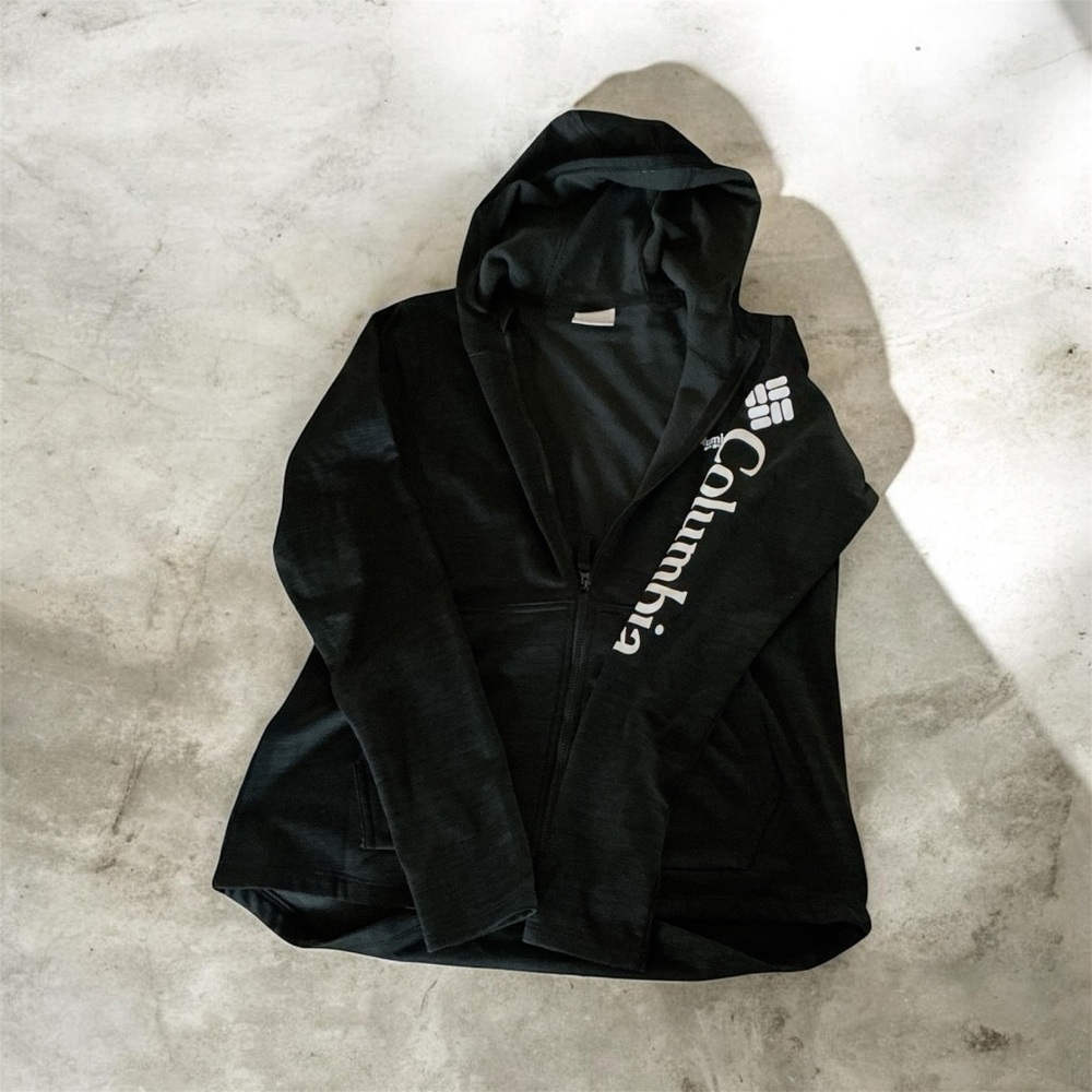 NWOT  Columbia Full Zip Hoodie Black Spell Out Logo Women's M Outdoor